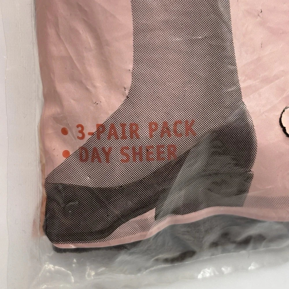 Lot-9Pair NOS Vtg Y2K Silkies Knee-hi's Stockings Mocha Day Sheer One Size
